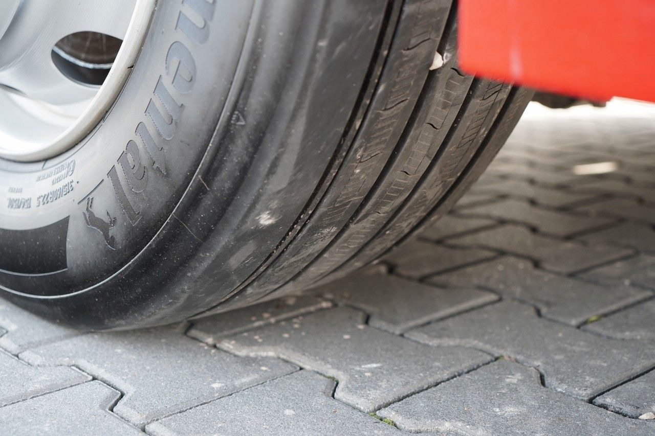 Kapellbil Volvo FH 460 / SOLÓWKA / 6X2 / I-SAVE /: bilde 15 Kapellbil Volvo FH 460 / SOLÓWKA / 6X2 / I-SAVE /: bilde 15