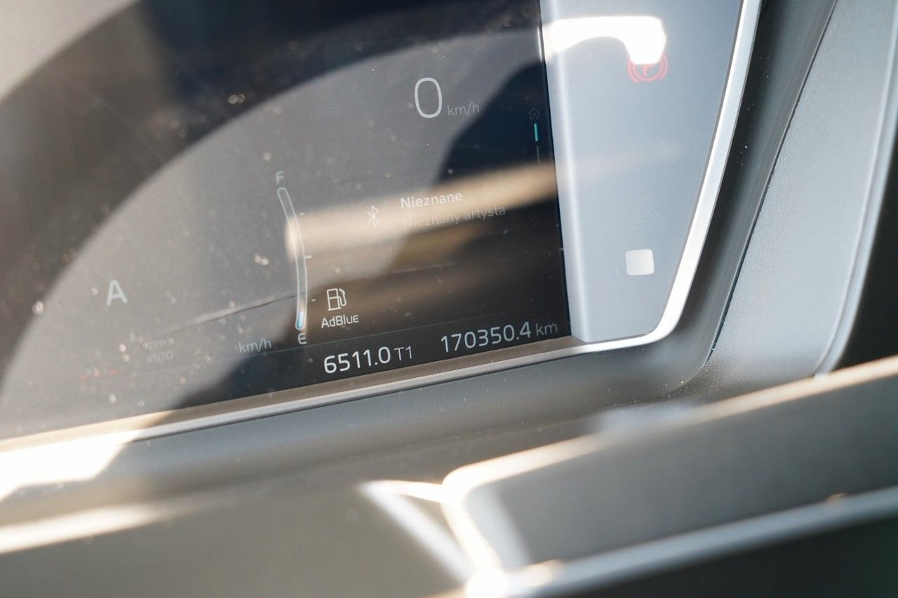 Leie  Volvo FH 500 / 6x2 / FIRANKA - 7,7 m / 2024 / KLIMA PO Volvo FH 500 / 6x2 / FIRANKA - 7,7 m / 2024 / KLIMA PO: bilde 44