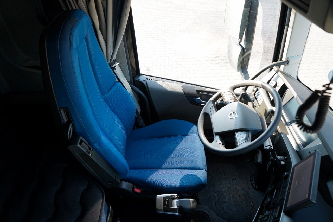 Leie  Volvo FH 500 / 6x2 / FIRANKA - 7,7 m / 2024 / KLIMA PO Volvo FH 500 / 6x2 / FIRANKA - 7,7 m / 2024 / KLIMA PO: bilde 32