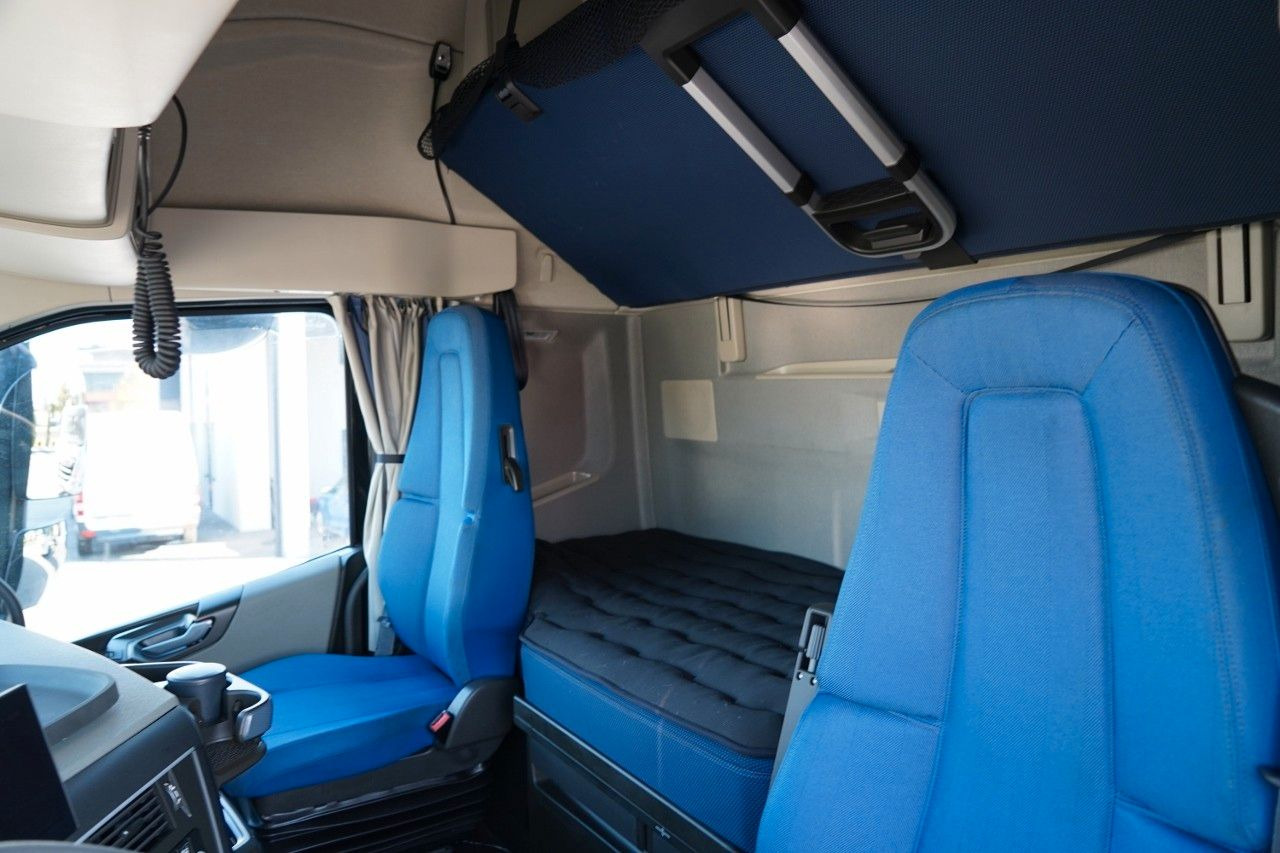 Leie  Volvo FH 500 / 6x2 / FIRANKA - 7,7 m / 2024 / KLIMA PO Volvo FH 500 / 6x2 / FIRANKA - 7,7 m / 2024 / KLIMA PO: bilde 30