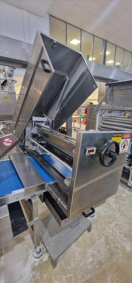 Rondo Laminazione pastry sheeting line - Bakeriutstyr: bilde 4 Rondo Laminazione pastry sheeting line - Bakeriutstyr: bilde 4