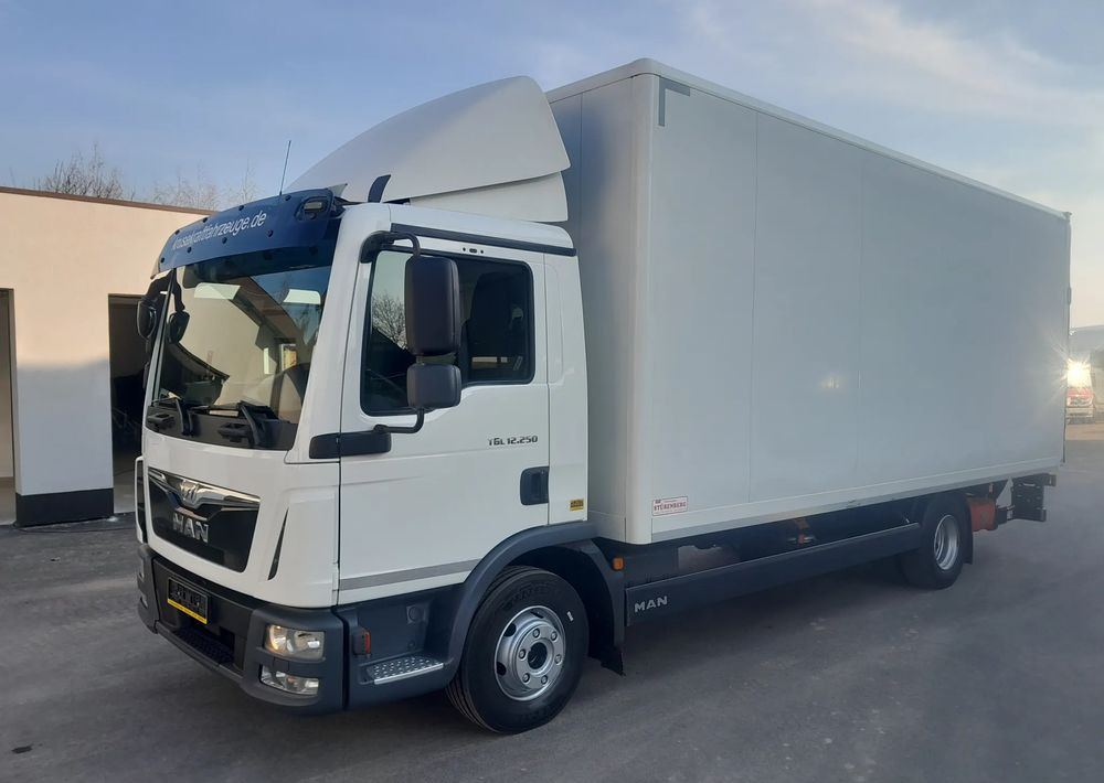 MAN TGL 12.250 NAUKA JAZDY / ELKA / L / MANUAL 8 / - Kapellbil: bilde 4 MAN TGL 12.250 NAUKA JAZDY / ELKA / L / MANUAL 8 / - Kapellbil: bilde 4