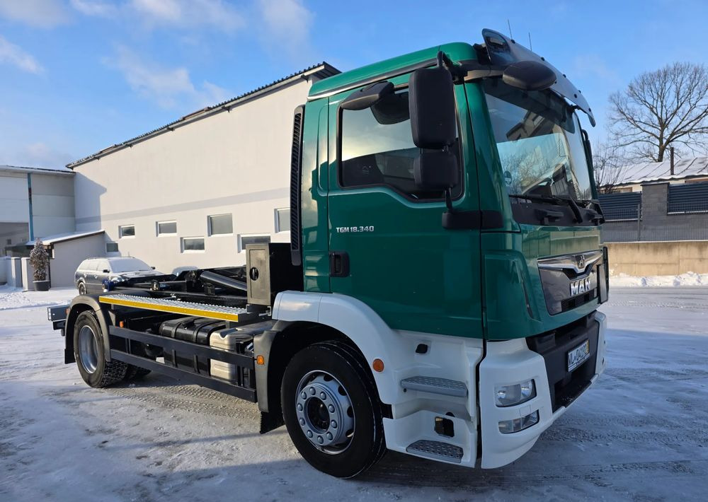 MAN TGM 18.340 urządzenie hakowe AXOR - Krokbil: bilde 2 MAN TGM 18.340 urządzenie hakowe AXOR - Krokbil: bilde 2