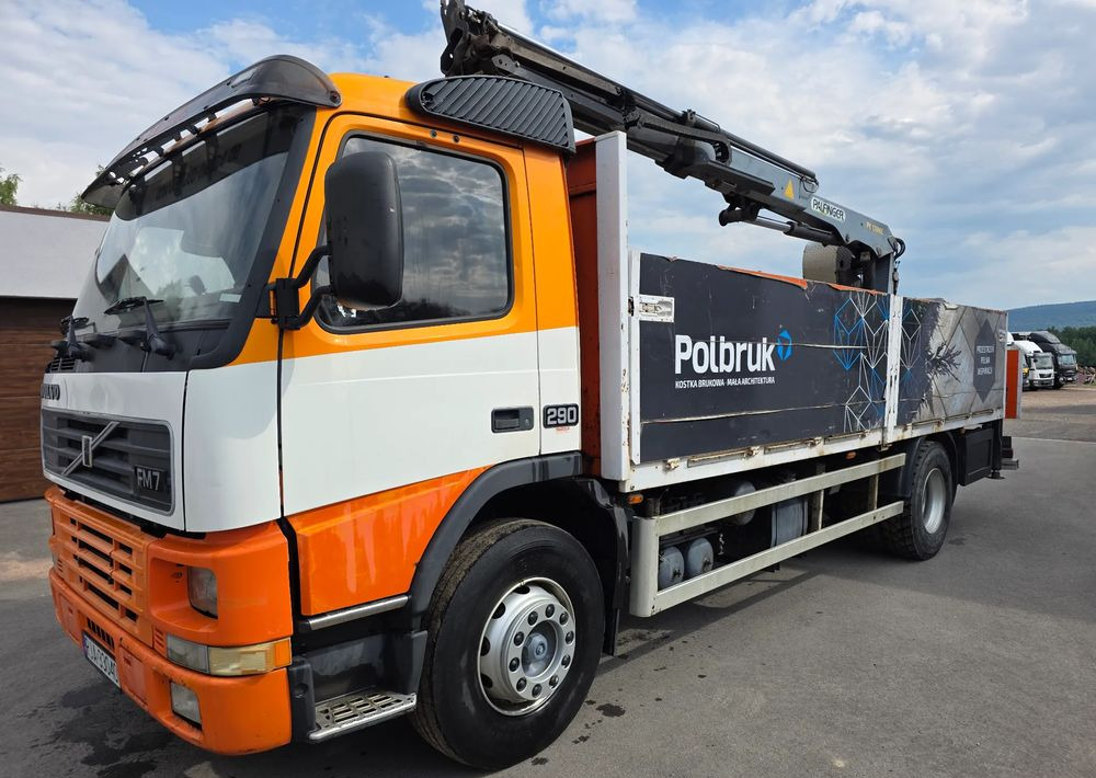 Volvo FM7 - Planbil, Kranbil: bilde 1 Volvo FM7 - Planbil, Kranbil: bilde 1