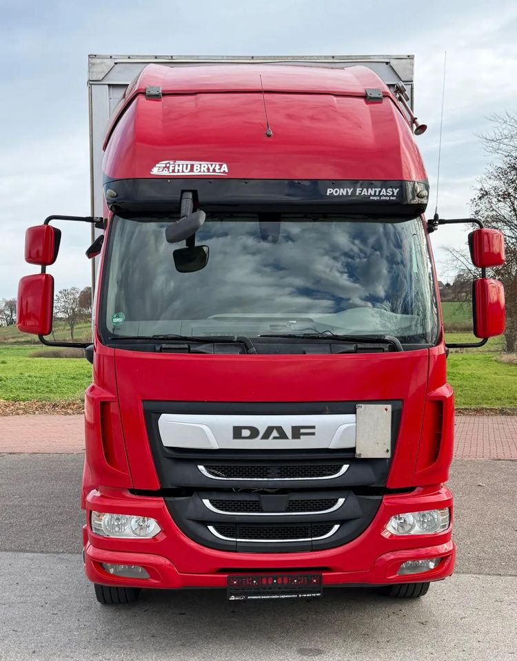 DAF LF 260 / WINDA / 16TON DMC / 3M WYSOKOŚĆ / JUMBO / FIRANKA / SYPIALKA / AUTOMAT / JEDEN WŁAŚCICIE / EURO 6 / 2017/ SPROWADZONY / 19 PALET / DUŻA ŁADOWNOŚĆ / - Kapellbil: bilde 3 DAF LF 260 / WINDA / 16TON DMC / 3M WYSOKOŚĆ / JUMBO / FIRANKA / SYPIALKA / AUTOMAT / JEDEN WŁAŚCICIE / EURO 6 / 2017/ SPROWADZONY / 19 PALET / DUŻA ŁADOWNOŚĆ / - Kapellbil: bilde 3