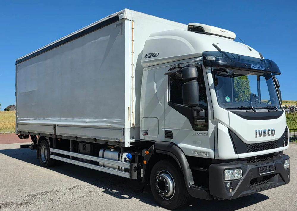 Iveco EUROCARGO 160E320/FIRANKA/WINDA/AUTOMAT/NISKI PRZEBIEG/E6/SPROWADZONY/PIERWSZY WŁAŚCICIEL - Kapellbil: bilde 2 Iveco EUROCARGO 160E320/FIRANKA/WINDA/AUTOMAT/NISKI PRZEBIEG/E6/SPROWADZONY/PIERWSZY WŁAŚCICIEL - Kapellbil: bilde 2