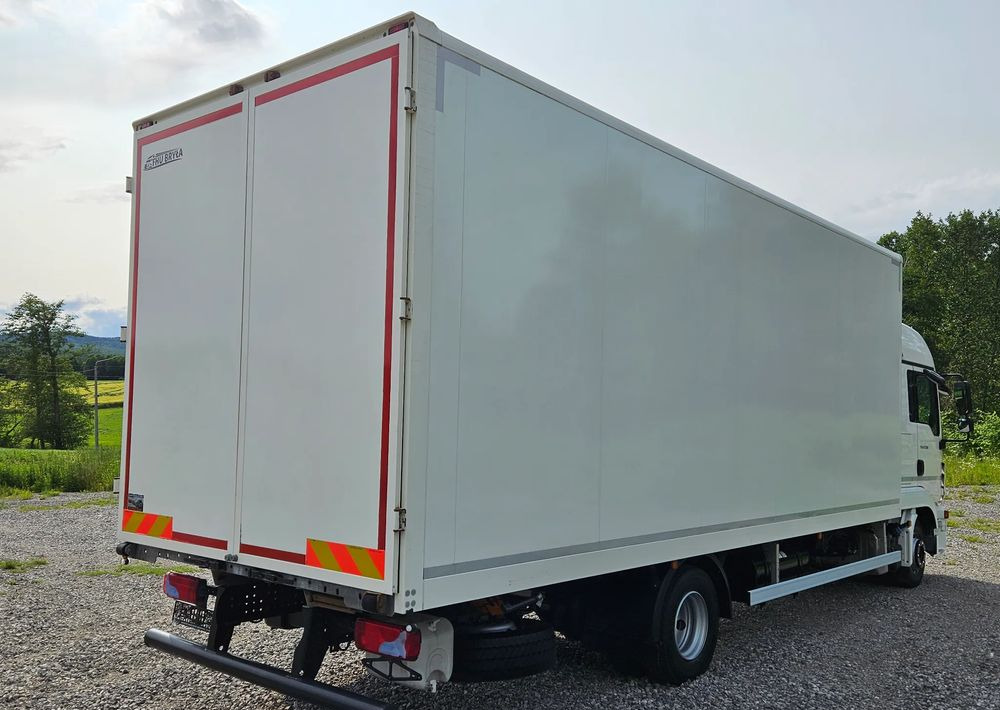 Skapbil MAN TGL 12.250/KONTENER/IZOTERMA/WINDA/2019R/EURO 6/PEŁEN SERWIS/SPROWADZONY/ZADBANY/JAK NOWY/ KSIĄŻKA SERWISOWA/E6/17 PALET: bilde 7