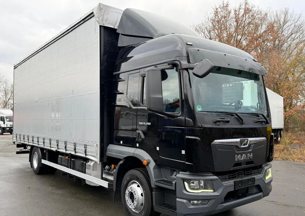 MAN TGM 15.290 / NOWY MODEL / E6 / 18PALET / 7720 ŁADOWNOŚĆ / SERWISOWANY / NOWY TACHOGRAF / NISKI PRZEBIEG / WINDA / FIRANKA / SPROWADZONY / 2022 / NISKI PRZEBIEG /PIERWSZY WŁAŚCICIEL/ - Kapellbil: bilde 1 MAN TGM 15.290 / NOWY MODEL / E6 / 18PALET / 7720 ŁADOWNOŚĆ / SERWISOWANY / NOWY TACHOGRAF / NISKI PRZEBIEG / WINDA / FIRANKA / SPROWADZONY / 2022 / NISKI PRZEBIEG /PIERWSZY WŁAŚCICIEL/ - Kapellbil: bilde 1