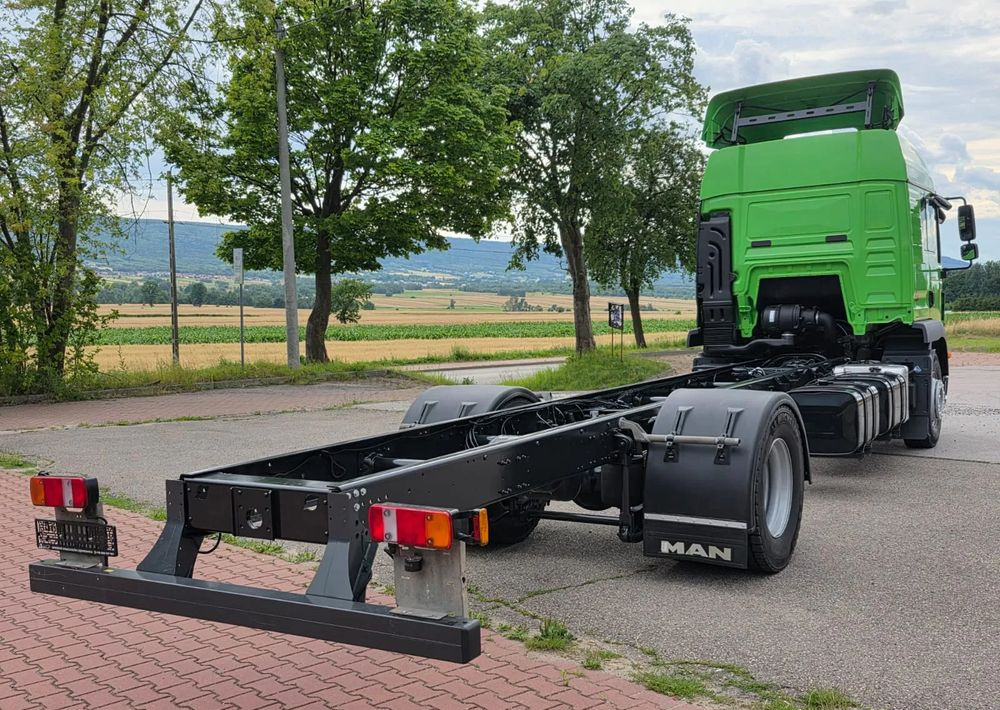 Kapellbil MAN TGM 18.340 / 18.290 / E6 / NISKI PRZEBIEG / 2016 / SERWISOWANY / ROZSTAW OSI 5.7M / RAMA DO ZABUDOWY / SYPIALKA / STAN BARDZO DOBRY / AUTOMAT: bilde 9