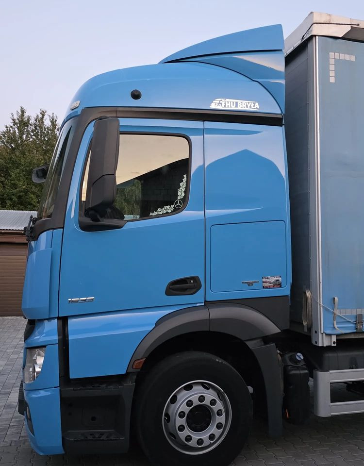 Mercedes-Benz ACTROS 1833 / FIRANKA/ WINDA / 22PALETY / 8760 ŁADOWNOŚĆ / AUTOMAT / DUŻY SILNIK / SYPIALKA / - Kapellbil: bilde 5 Mercedes-Benz ACTROS 1833 / FIRANKA/ WINDA / 22PALETY / 8760 ŁADOWNOŚĆ / AUTOMAT / DUŻY SILNIK / SYPIALKA / - Kapellbil: bilde 5
