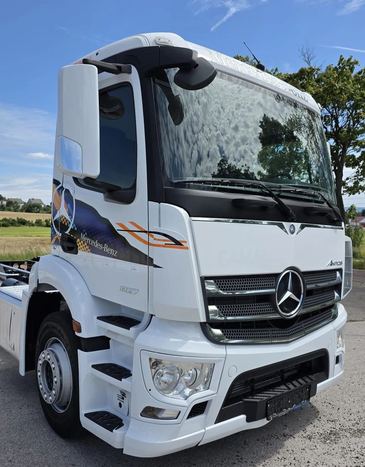 Mercedes-Benz ANTOS 1827 / ATEGO / ACTROS / E6 / ROZSTAW OSI 3.75M / WYWROT / BECZKA / UTRZYMANIE DRÓG / HAKOWIEC / SPROWADZONY / PIERWSZY WŁAŚCICIEL / STAN BDB - Chassis lastebil: bilde 4 Mercedes-Benz ANTOS 1827 / ATEGO / ACTROS / E6 / ROZSTAW OSI 3.75M / WYWROT / BECZKA / UTRZYMANIE DRÓG / HAKOWIEC / SPROWADZONY / PIERWSZY WŁAŚCICIEL / STAN BDB - Chassis lastebil: bilde 4