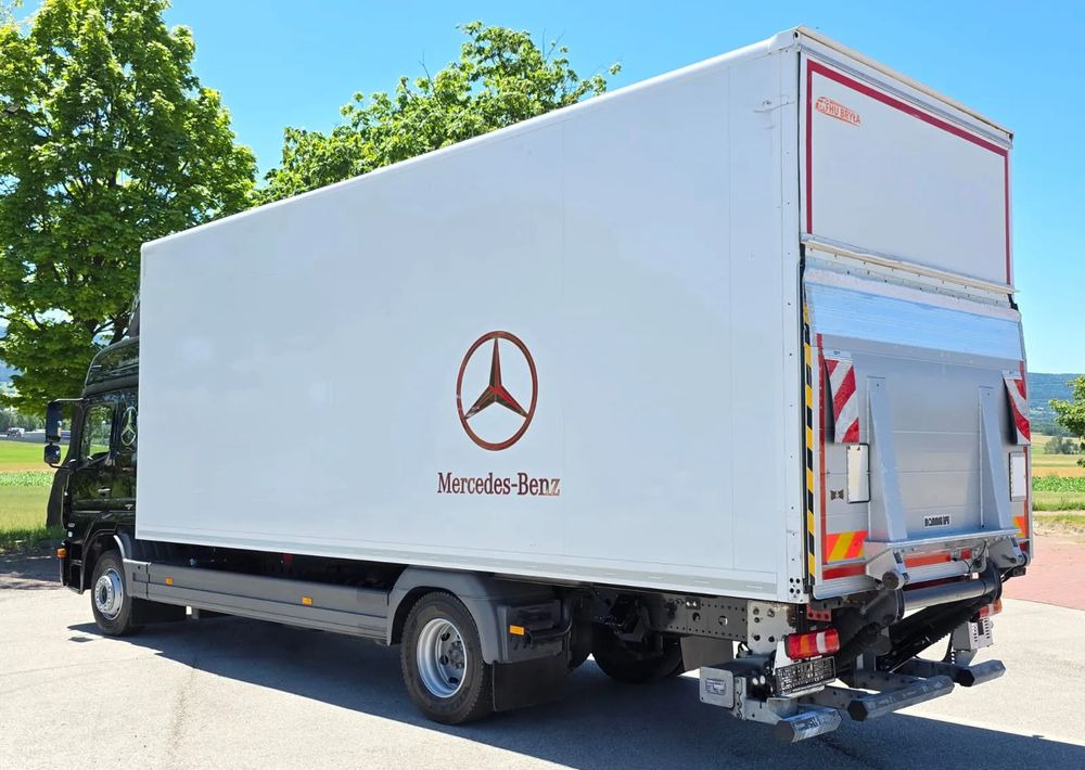Mercedes-Benz ATEGO 1527/1530/IZOTERMA/WINDA/SPROWADZONY/E6/PIERWSZY WŁAŚCICIEL/AUTOMAT/18EURO PALET/STAN BARDZO DOBRY - Lastebil med kjøl: bilde 4 Mercedes-Benz ATEGO 1527/1530/IZOTERMA/WINDA/SPROWADZONY/E6/PIERWSZY WŁAŚCICIEL/AUTOMAT/18EURO PALET/STAN BARDZO DOBRY - Lastebil med kjøl: bilde 4