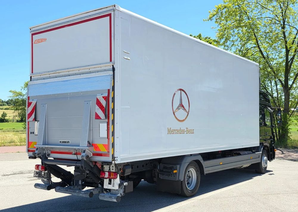 Mercedes-Benz ATEGO 1527/1530/IZOTERMA/WINDA/SPROWADZONY/E6/PIERWSZY WŁAŚCICIEL/AUTOMAT/18EURO PALET/STAN BARDZO DOBRY - Lastebil med kjøl: bilde 5 Mercedes-Benz ATEGO 1527/1530/IZOTERMA/WINDA/SPROWADZONY/E6/PIERWSZY WŁAŚCICIEL/AUTOMAT/18EURO PALET/STAN BARDZO DOBRY - Lastebil med kjøl: bilde 5