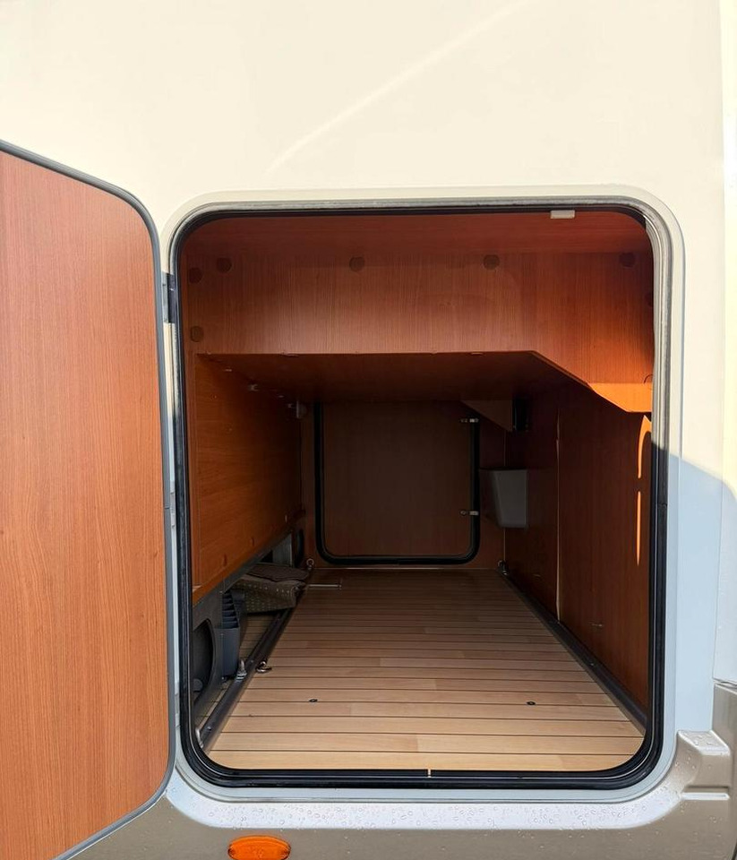 Helintegrert bobil Pilote G740: bilde 12 Helintegrert bobil Pilote G740: bilde 12