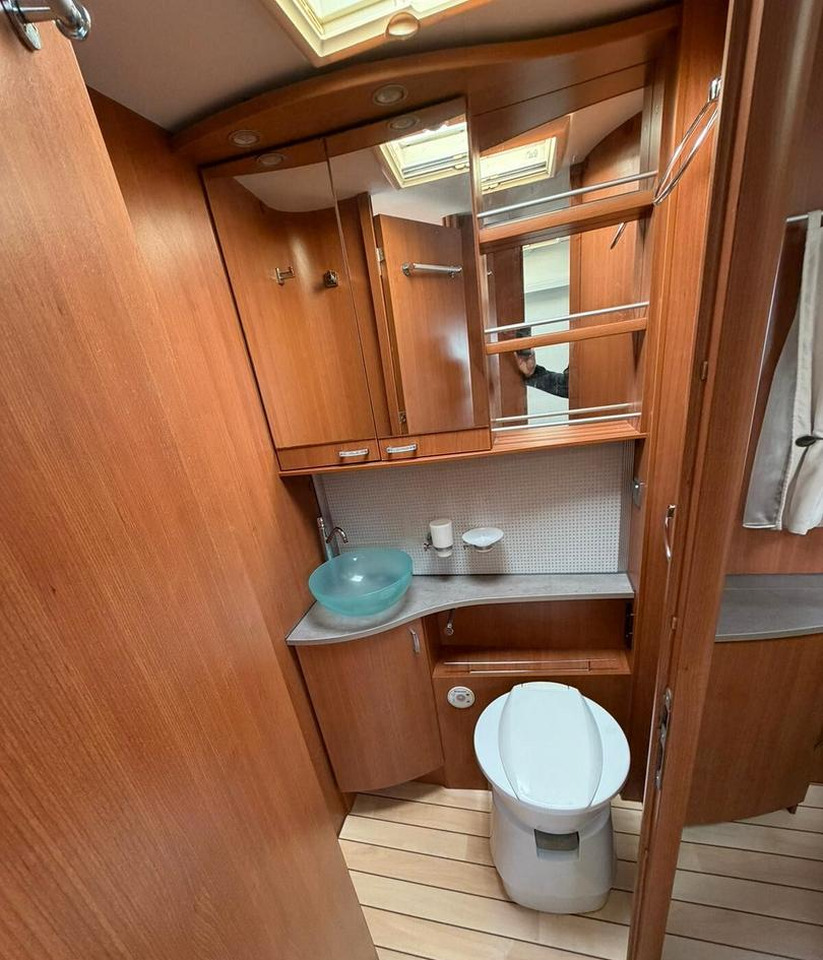 Helintegrert bobil Pilote G740: bilde 9 Helintegrert bobil Pilote G740: bilde 9