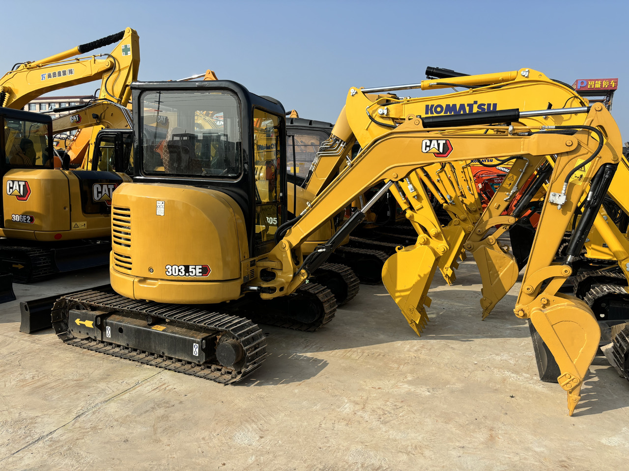 CATERPILLAR CAT303.5E - Minigraver: bilde 4 CATERPILLAR CAT303.5E - Minigraver: bilde 4