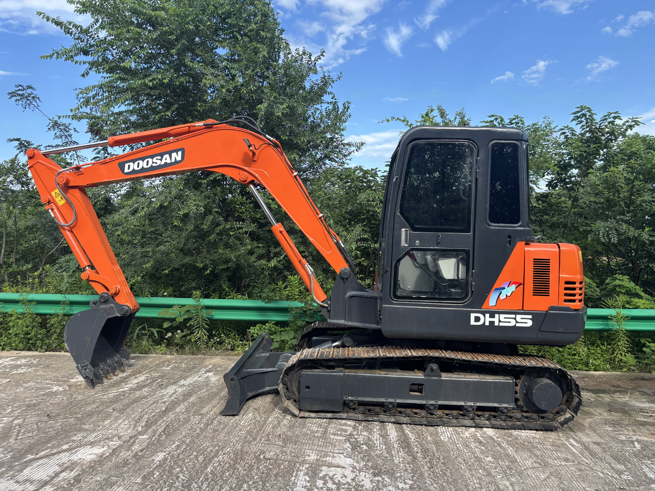 Doosan DH 55-7 DH55 - Minigraver: bilde 1 Doosan DH 55-7 DH55 - Minigraver: bilde 1