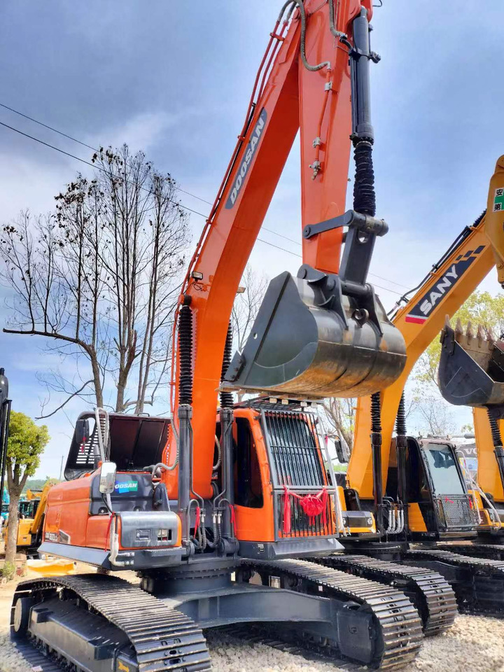 Doosan DX 300 Korea imports doosan DX300 - Beltegraver: bilde 5 Doosan DX 300 Korea imports doosan DX300 - Beltegraver: bilde 5