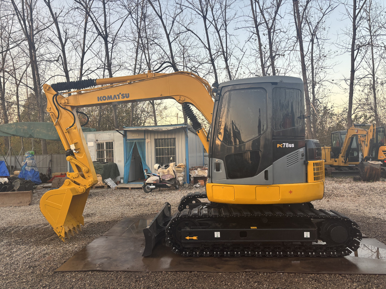 KOMATSU PC78US - Minigraver: bilde 2 KOMATSU PC78US - Minigraver: bilde 2