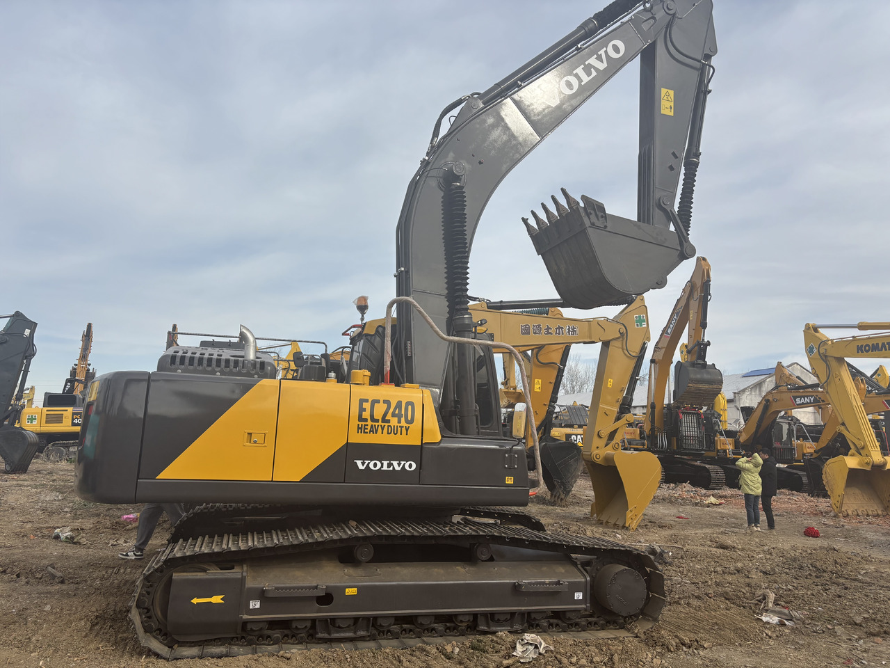 Volvo EC 240 - Beltegraver: bilde 1 Volvo EC 240 - Beltegraver: bilde 1