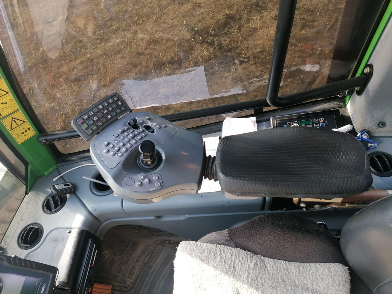 Lassbærer JOHN DEERE 1910E: bilde 13