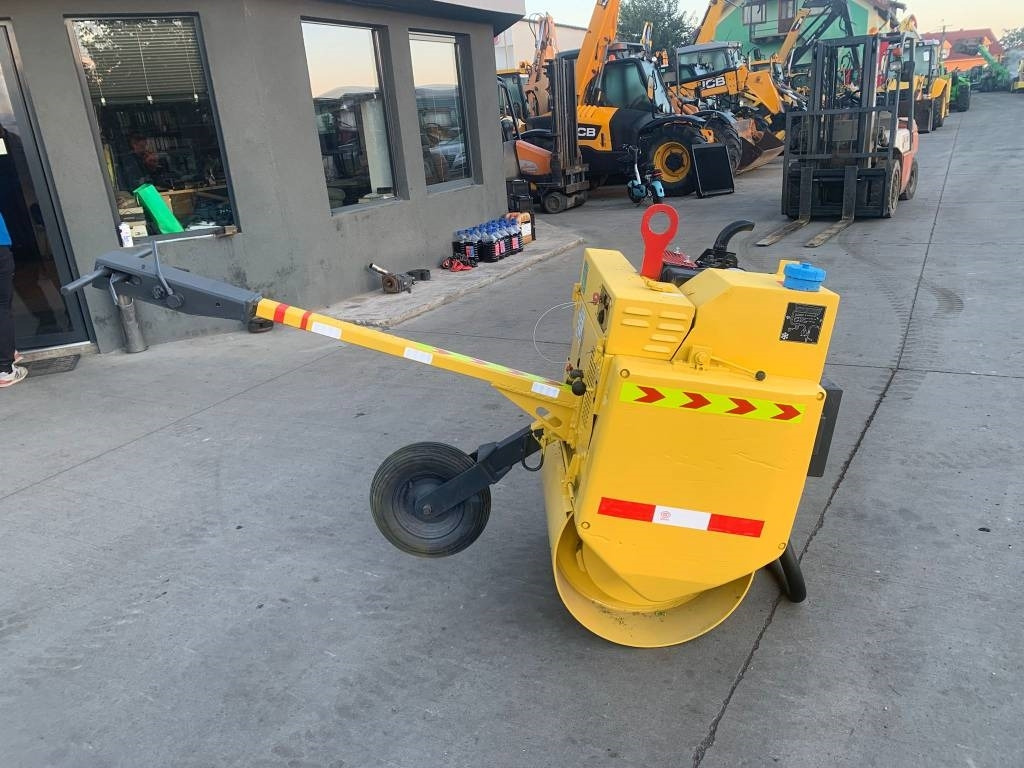 Benford MBR 71 - Kompaktor: bilde 3 Benford MBR 71 - Kompaktor: bilde 3