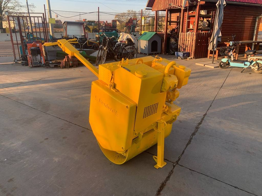 Benford MBR 71L - Kompaktor: bilde 1 Benford MBR 71L - Kompaktor: bilde 1