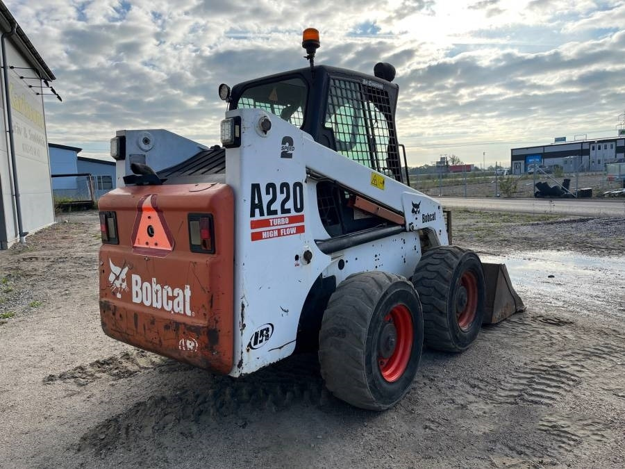Bobcat A 220 - Kompaktlaster: bilde 3 Bobcat A 220 - Kompaktlaster: bilde 3