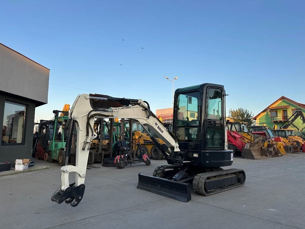 Bobcat E25EM - Minigraver: bilde 1 Bobcat E25EM - Minigraver: bilde 1