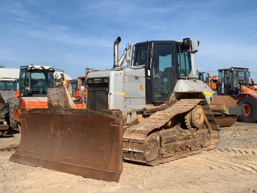 CAT D 6 N - Bulldozer: bilde 1 CAT D 6 N - Bulldozer: bilde 1