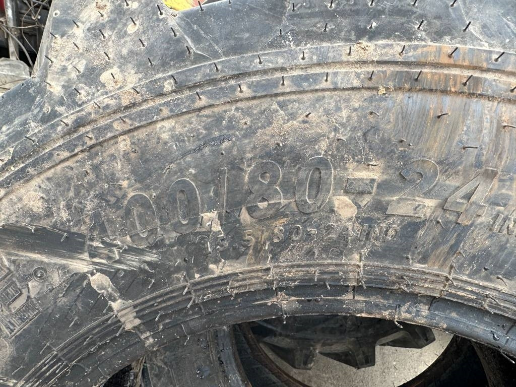 Constar BKT - Dekk for Lastebil: bilde 3 Constar BKT - Dekk for Lastebil: bilde 3