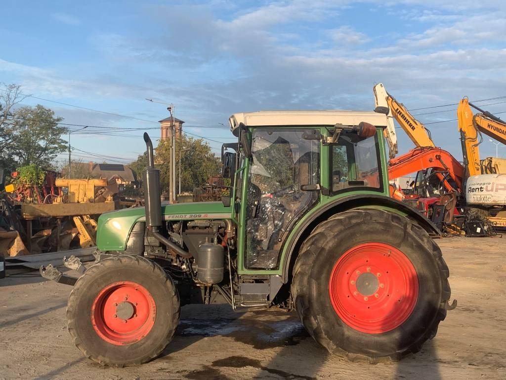 Fendt 209S  - Traktor: bilde 3 Fendt 209S  - Traktor: bilde 3