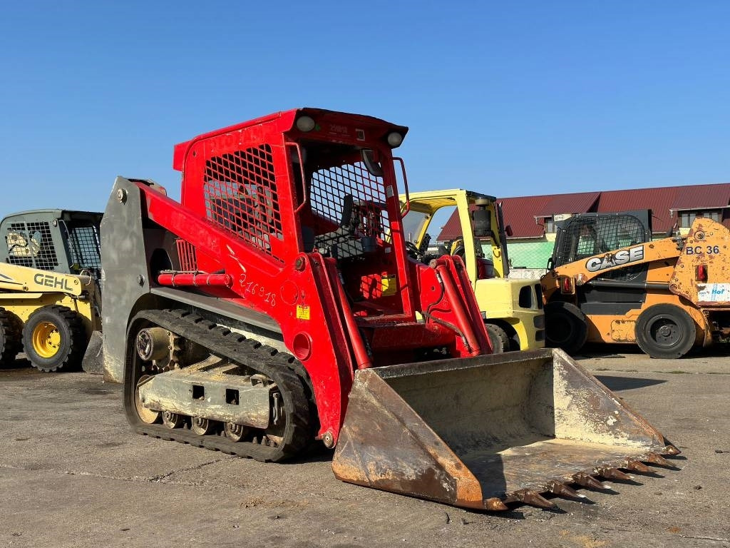 Gehl RT 175 - Kompakt beltelaster: bilde 1 Gehl RT 175 - Kompakt beltelaster: bilde 1