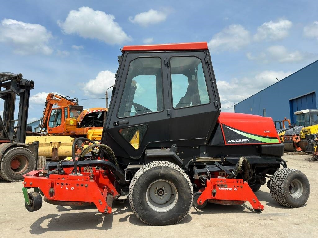 Jacobsen AR250 - Gressklipper: bilde 2 Jacobsen AR250 - Gressklipper: bilde 2