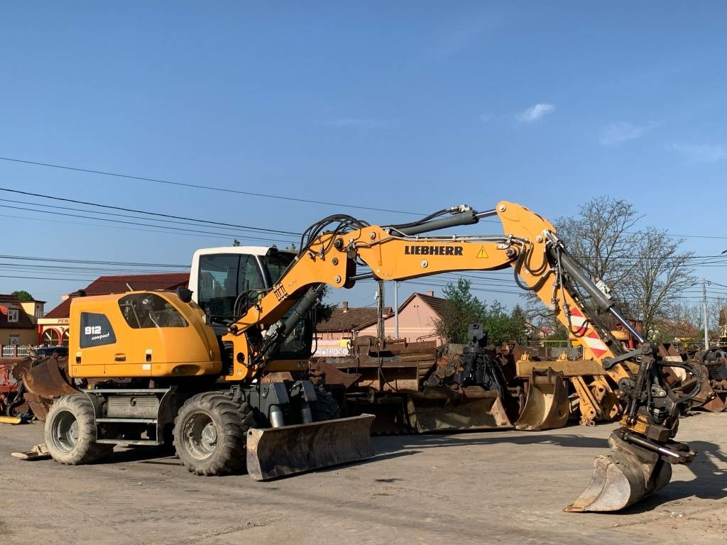 Liebherr A912 Compact+Engcon Rototilt - Hjulgraver: bilde 2 Liebherr A912 Compact+Engcon Rototilt - Hjulgraver: bilde 2