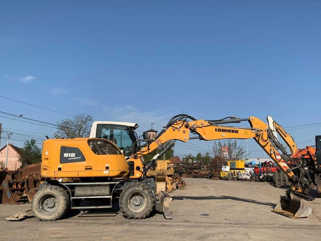 Liebherr A912 Compact+Engcon Rototilt - Hjulgraver: bilde 3 Liebherr A912 Compact+Engcon Rototilt - Hjulgraver: bilde 3