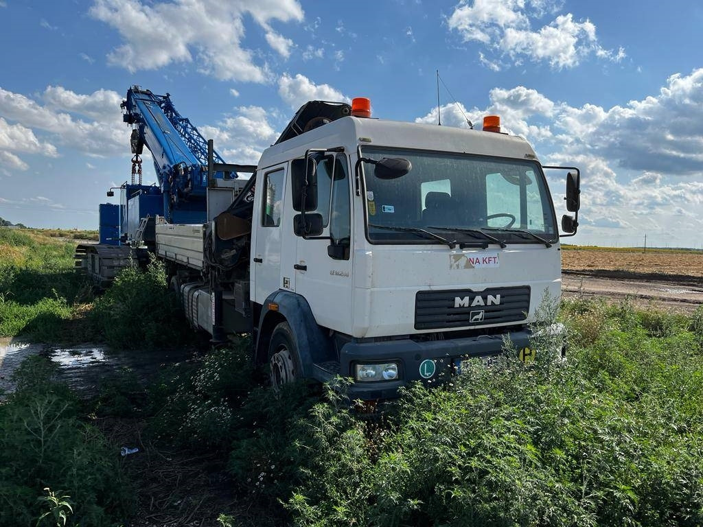 MAN LE 18.280 - Kranbil: bilde 1 MAN LE 18.280 - Kranbil: bilde 1