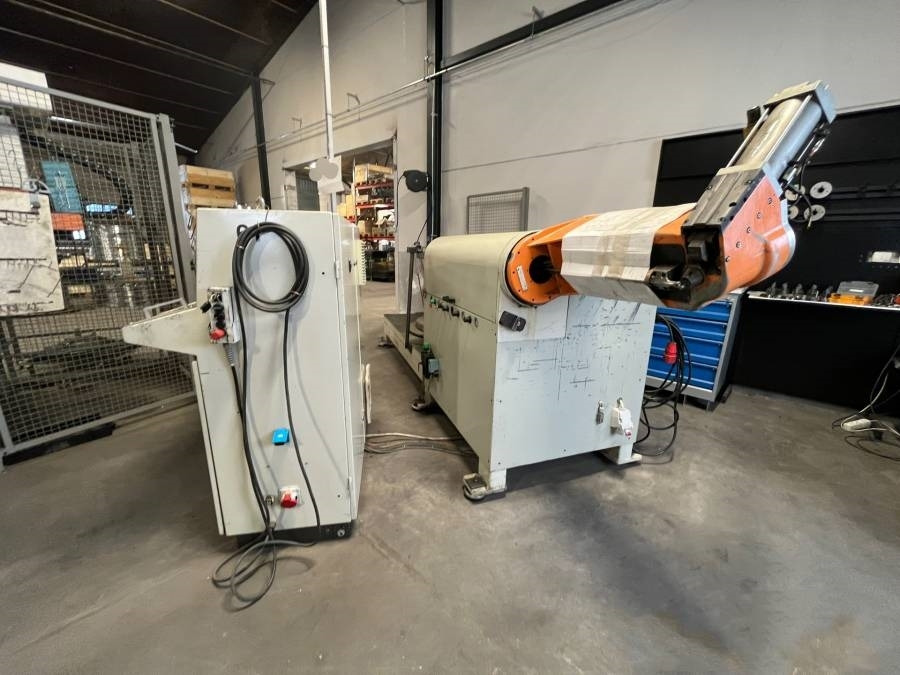 Macsoft F36R - Metallbearbeidingsmaskin: bilde 2 Macsoft F36R - Metallbearbeidingsmaskin: bilde 2