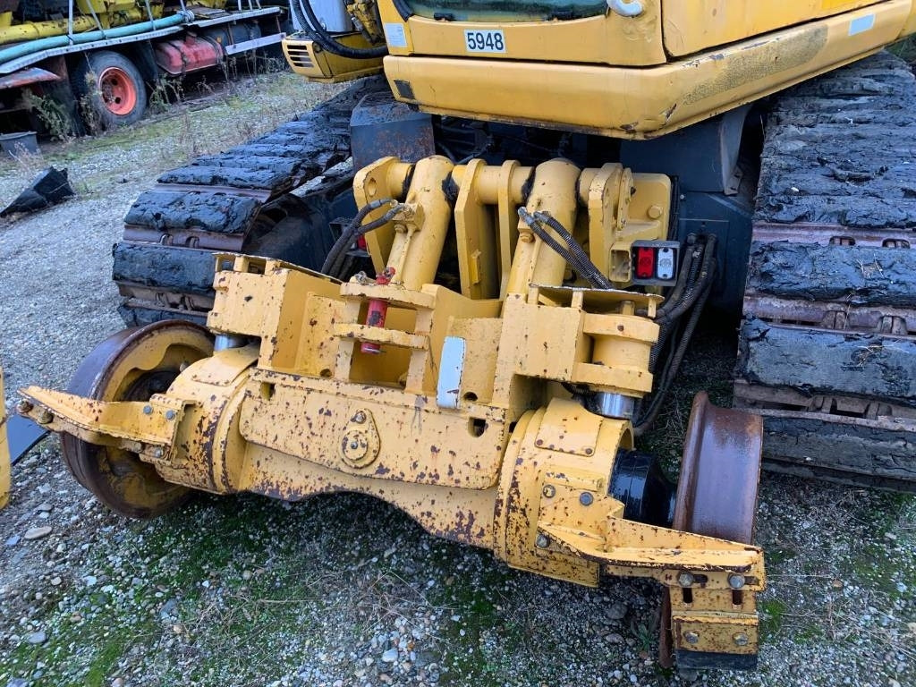 New Holland E 135 SR-1ES RAILWAY - Beltegraver: bilde 5 New Holland E 135 SR-1ES RAILWAY - Beltegraver: bilde 5