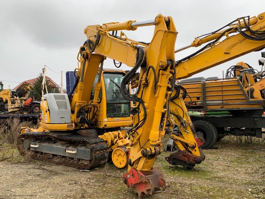 New Holland E 135 SR-1ES RAILWAY - Beltegraver: bilde 1 New Holland E 135 SR-1ES RAILWAY - Beltegraver: bilde 1