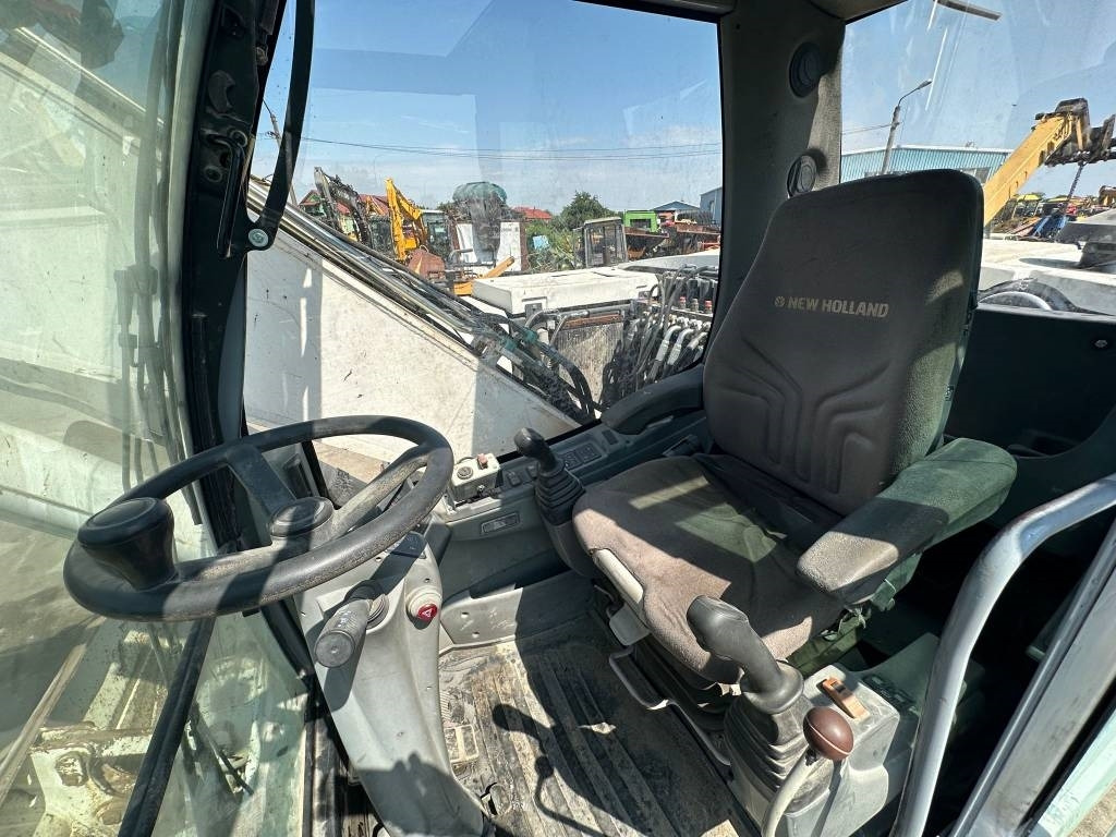Leie New Holland MH Plus New Holland MH Plus: bilde 8 Leie New Holland MH Plus New Holland MH Plus: bilde 8