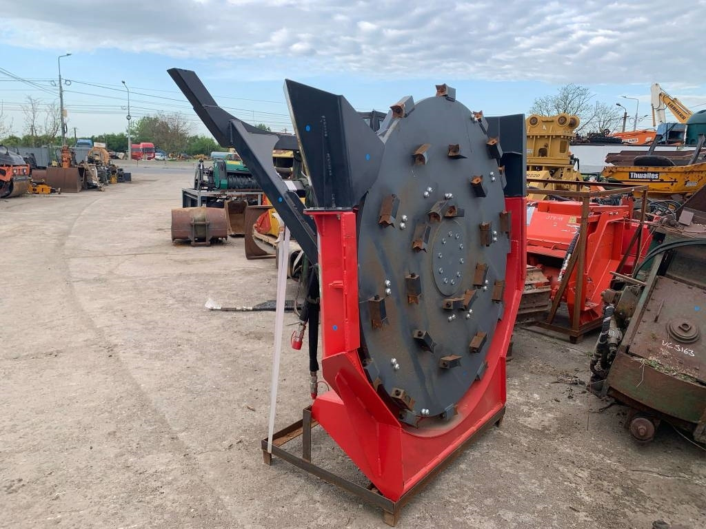 Raytree RMDM70 Mulcher - Krattknuser: bilde 2 Raytree RMDM70 Mulcher - Krattknuser: bilde 2