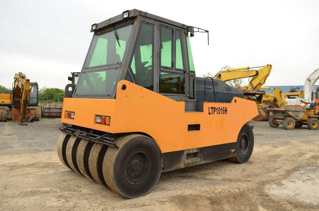 Sinoway LTP1016H - Gummihjuls vals: bilde 3 Sinoway LTP1016H - Gummihjuls vals: bilde 3