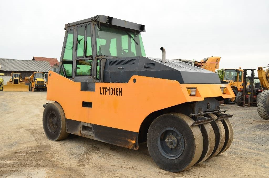 Sinoway LTP1016H - Gummihjuls vals: bilde 4 Sinoway LTP1016H - Gummihjuls vals: bilde 4