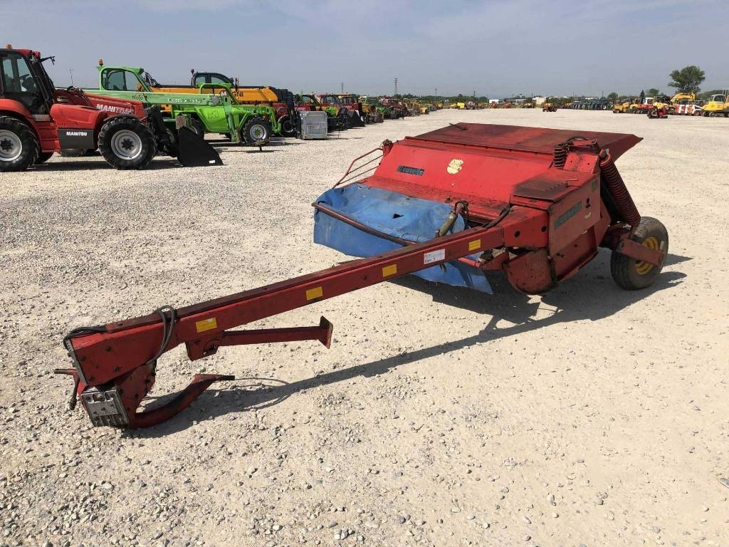 Taarup 306R - Beitepusser/ Kantklipper: bilde 1 Taarup 306R - Beitepusser/ Kantklipper: bilde 1