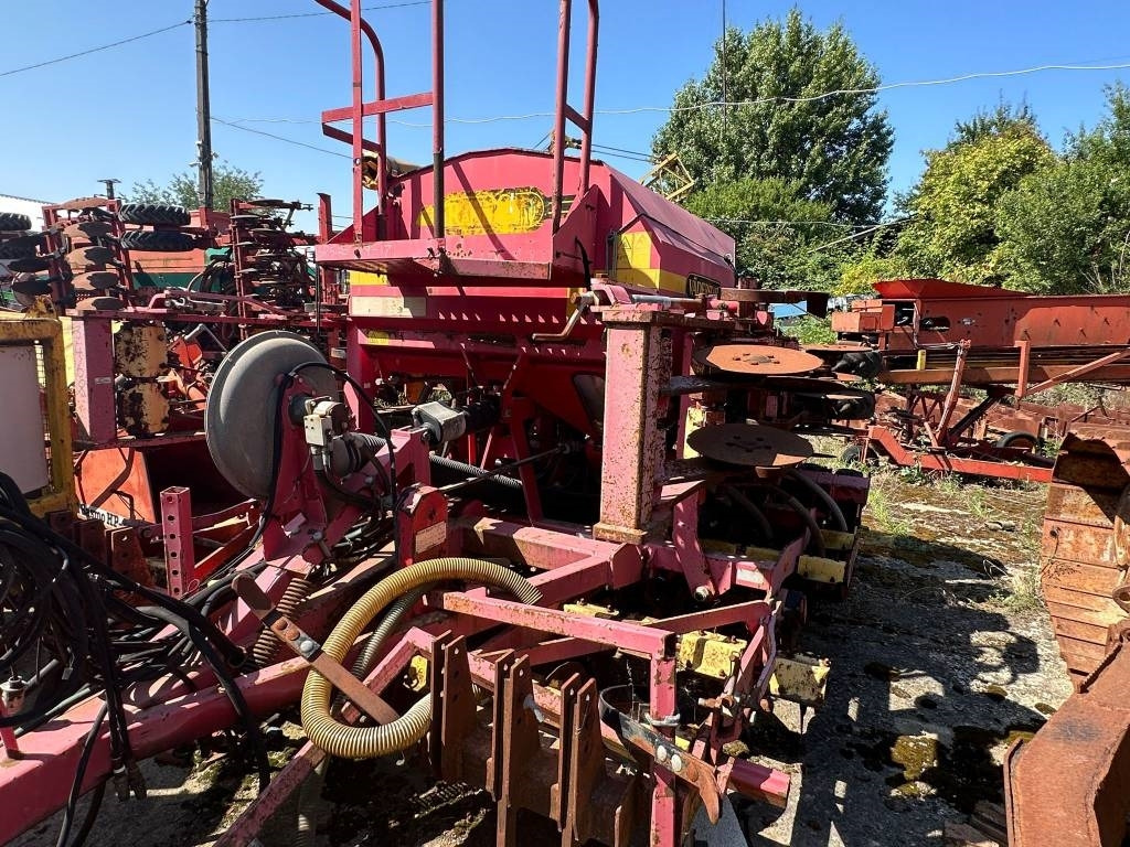 Vaderstad Rapid400F - Kombisåmaskin: bilde 2 Vaderstad Rapid400F - Kombisåmaskin: bilde 2