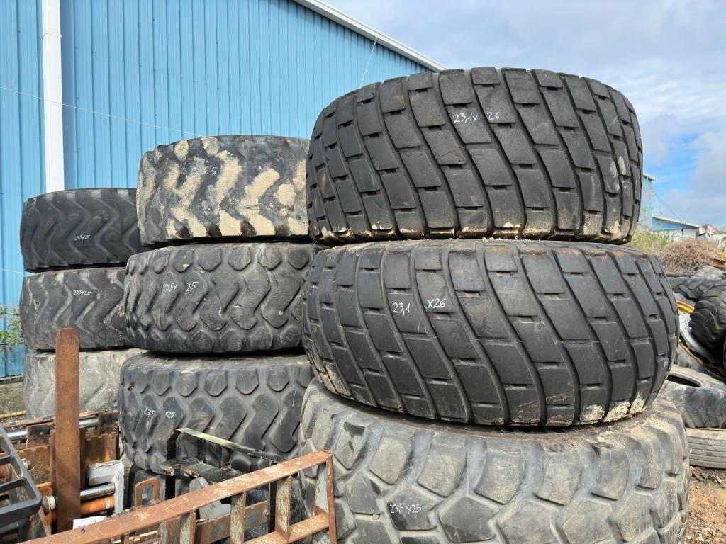 Yokohama 23.1x26 / 23.5x25 TYRES - Dekk for Bygg og anlegg: bilde 3 Yokohama 23.1x26 / 23.5x25 TYRES - Dekk for Bygg og anlegg: bilde 3