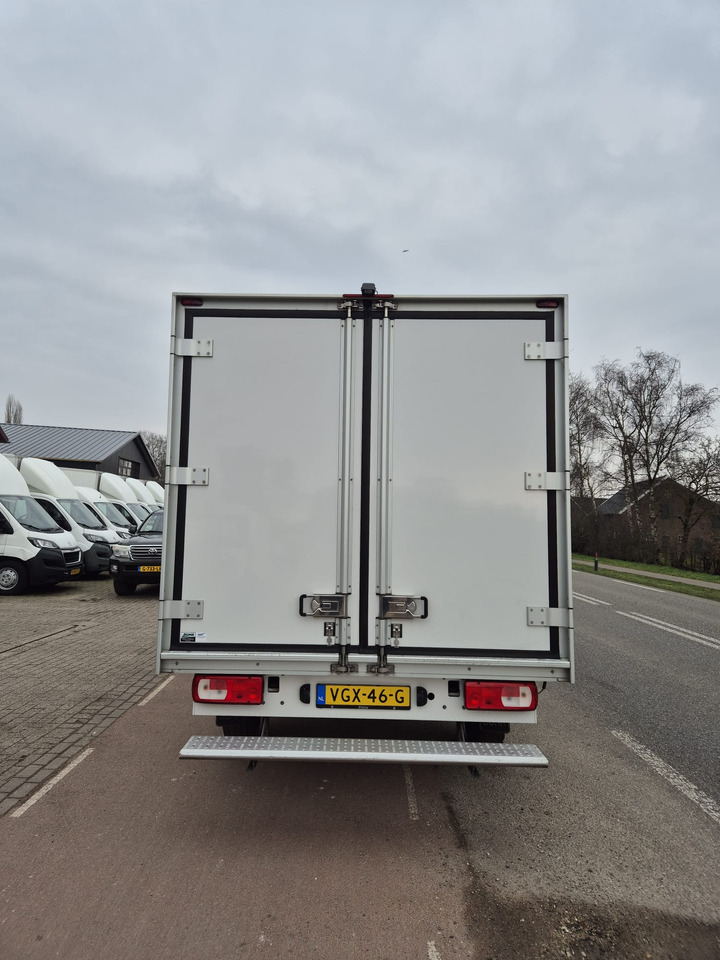 Volkswagen Crafter KOELWAGEN Volkswagen Crafter 177pk Lamberet Koelwagen FRC Koelwagen Bakwagen Kühlwagen Airco Cruise control - Kjølebil: bilde 4 Volkswagen Crafter KOELWAGEN Volkswagen Crafter 177pk Lamberet Koelwagen FRC Koelwagen Bakwagen Kühlwagen Airco Cruise control - Kjølebil: bilde 4
