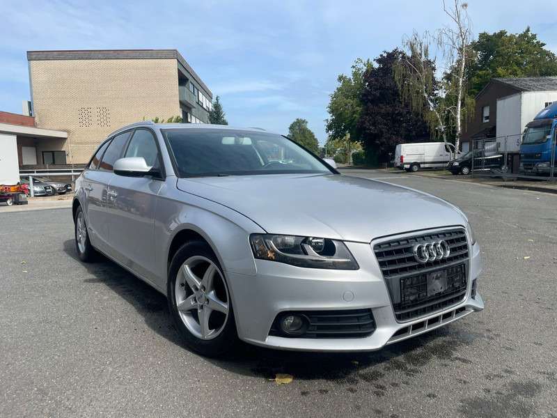 Audi A4 - Personenbil: bilde 2 Audi A4 - Personenbil: bilde 2