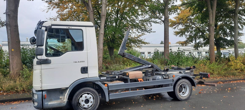 MAN TGL 8.220 Abrollkipper - Krokbil: bilde 4 MAN TGL 8.220 Abrollkipper - Krokbil: bilde 4